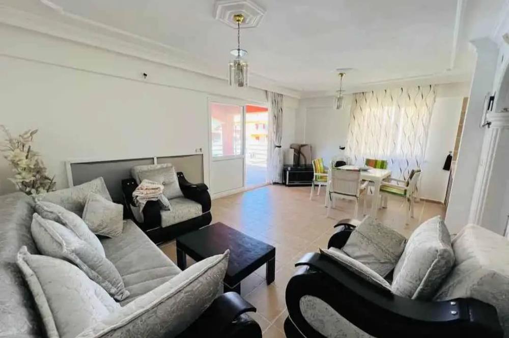 DENİZE SIFIR SİTEDE SATILIK 3+1 EŞYALI VİLLA