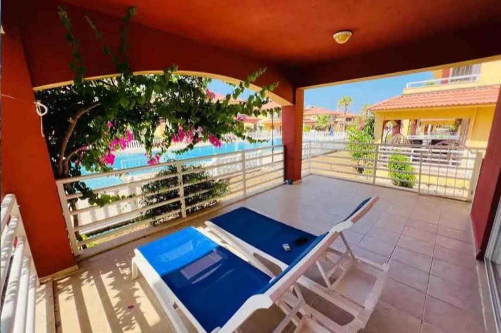 DENİZE SIFIR SİTEDE SATILIK 3+1 EŞYALI VİLLA