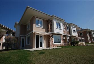 Uskumruköy Elit Site'de Şerefiyesi Yüksek Satılık İkiz Villa - 9 - 31040