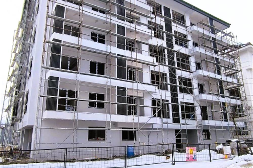 C21 BORAZANLAR MAHALLESİ SATILIK 1+1 DAİRE