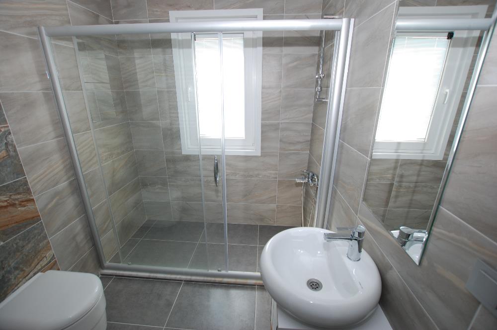 Uskumruköy Elit Site'de Şerefiyesi Yüksek Satılık İkiz Villa