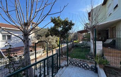 Aliağa Çakmaklı'da Site İçerisinde Kiralık 2+1 Müstakil Ev