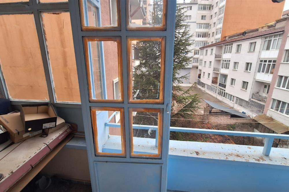 CENTURY 21 VİZYON'DAN AKARBAŞIN’DA SATILIK 2+1 DAİRE