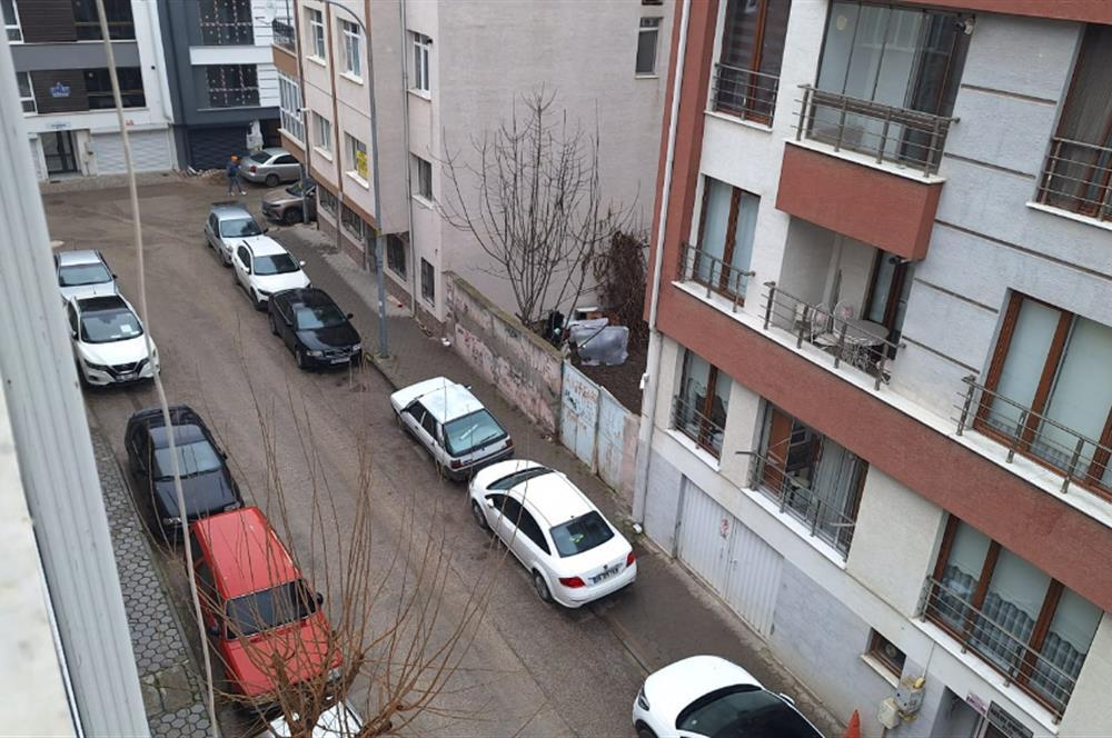 CENTURY 21 VİZYON'DAN AKARBAŞIN’DA SATILIK 2+1 DAİRE