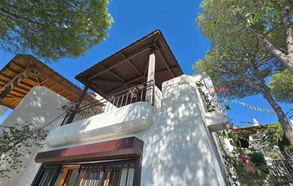 Bodrum-Bitez 3+1 deniz manzaralı satılık dubleks villa