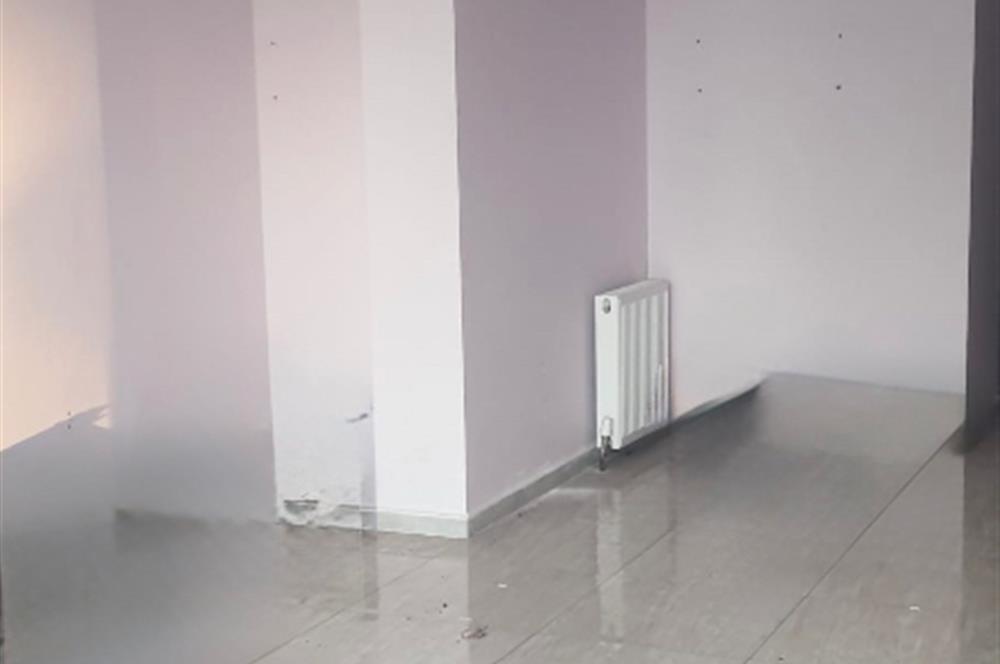 KAYIŞDAĞI CADDESİNE 2.BİNADA KİRALIK DÜKKAN