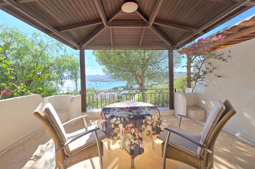 Bodrum-Bitez 3+1 deniz manzaralı satılık dubleks villa