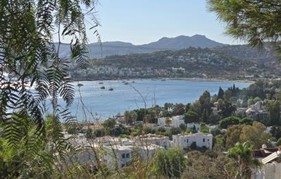 Bodrum-Bitez 3+1 deniz manzaralı satılık dubleks villa