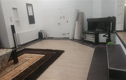 Şirinköy Sitesinde 5+1 Sauna ve Kış Bahçeli Lüx triplex villa 