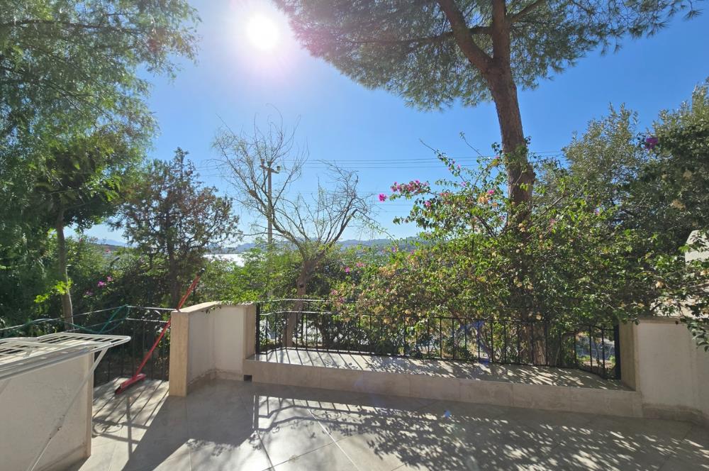 Bodrum-Bitez 3+1 deniz manzaralı satılık dubleks villa