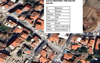 C 21 Bal dan Balıkesir Bigadiç te Satılık Kerpiç Ev