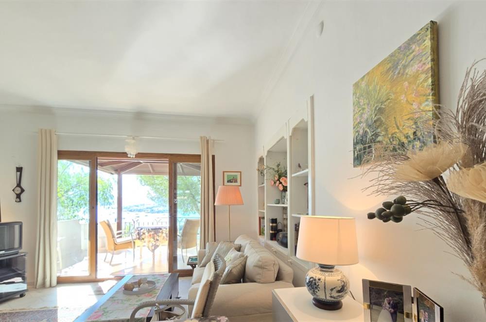 Bodrum-Bitez 3+1 deniz manzaralı satılık dubleks villa