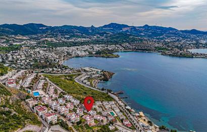 BODRUM YALIKAVAK'TA DENİZ MANZARALI KİRALIK 2+1 DAİRE