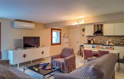 BODRUM YALIKAVAK'TA DENİZ MANZARALI KİRALIK 2+1 DAİRE