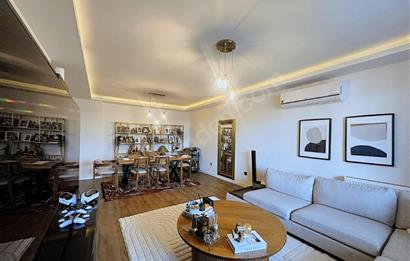 Ataşehir Loca Sitesinde Havuz Manzaralı 3+1 