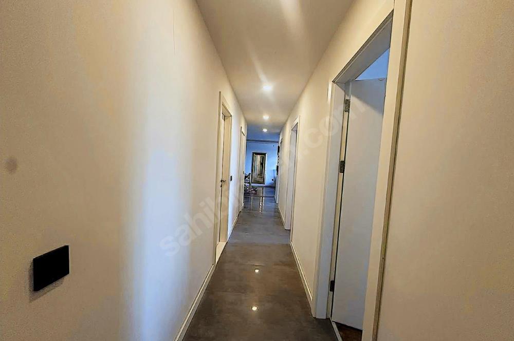 Ataşehir Loca Sitesinde Havuz Manzaralı 3+1 