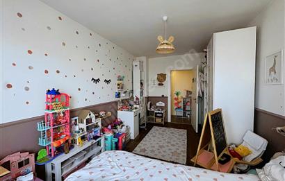 Ataşehir Loca Sitesinde Havuz Manzaralı 3+1 