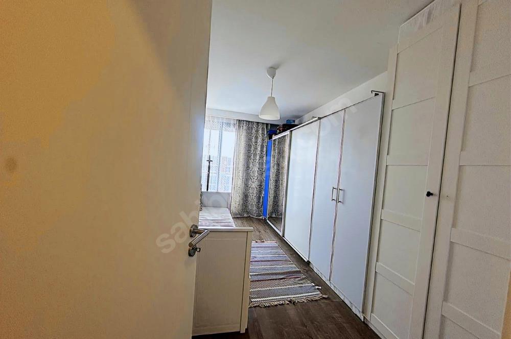 Ataşehir Loca Sitesinde Havuz Manzaralı 3+1 