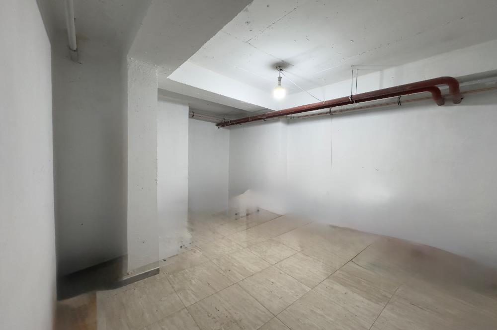 KAYIŞDAĞI CADDESİNE 2.BİNADA KİRALIK DÜKKAN