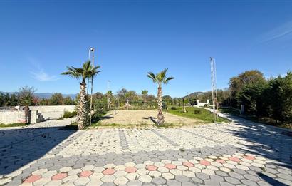 C21 BAL'DAN BURHANİYE KIZIKLI MAH 4312M2 AÇIK ALANA SAHİP SATILIK OTEL.