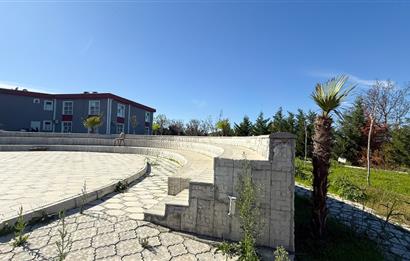 C21 BAL'DAN BURHANİYE KIZIKLI MAH 4312M2 AÇIK ALANA SAHİP SATILIK OTEL.