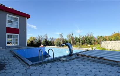 C21 BAL'DAN BURHANİYE KIZIKLI MAH 4312M2 AÇIK ALANA SAHİP SATILIK OTEL.