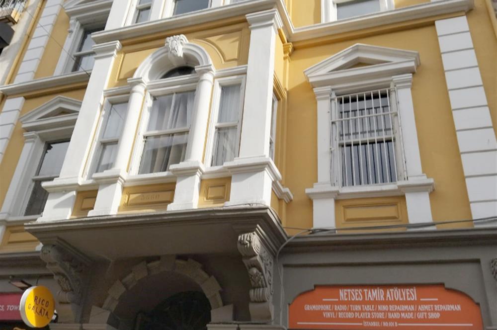 BEYOĞLU, GALATA KULESİNİN YANINDA SATILIK 2 + 1 DAİRE