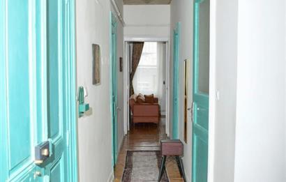 BEYOĞLU, GALATA KULESİNİN YANINDA SATILIK 2 + 1 DAİRE