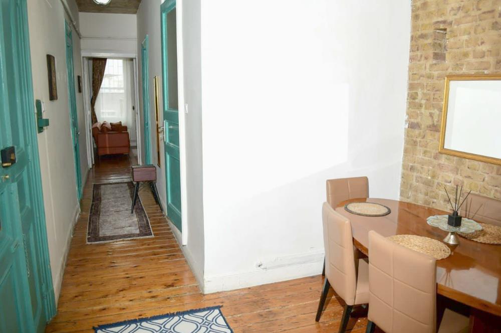 BEYOĞLU, GALATA KULESİNİN YANINDA SATILIK 2 + 1 DAİRE