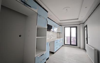 CENTRUY 21 BAL'DAN  ALİ HİKMET PAŞA  MAHALLESİNDE  SATILIK 3+1 DAİRE 