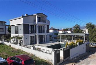 AKBÜKTE TAM MÜSTAKİL FULL EŞYALI 4+1 HAVUZLU VİLLA - 1 - 31048