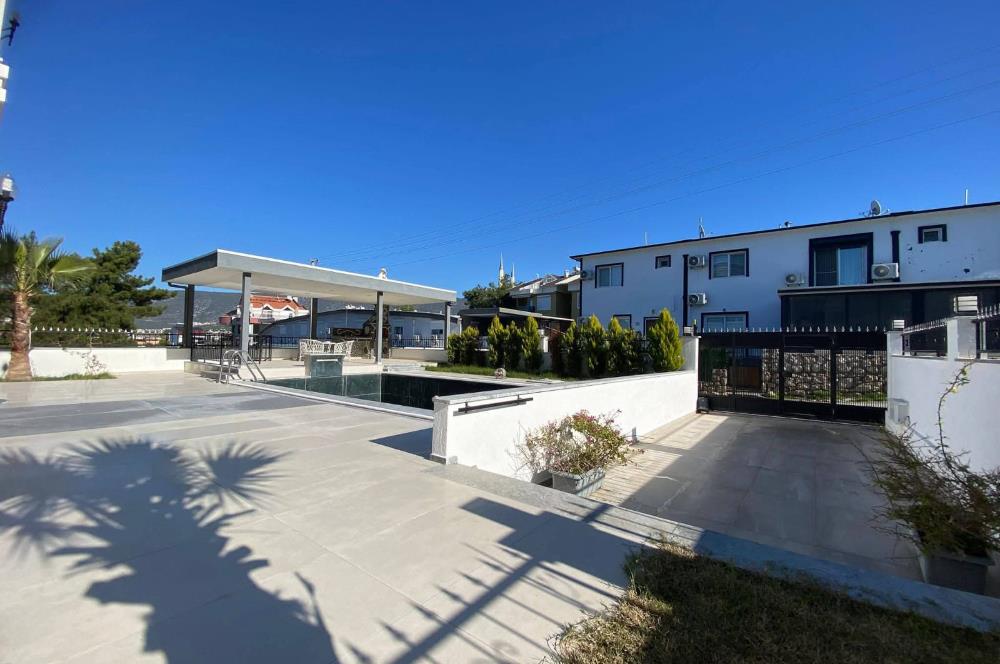 AKBÜKTE TAM MÜSTAKİL FULL EŞYALI 4+1 HAVUZLU VİLLA