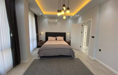 AKBÜKTE TAM MÜSTAKİL FULL EŞYALI 4+1 HAVUZLU VİLLA