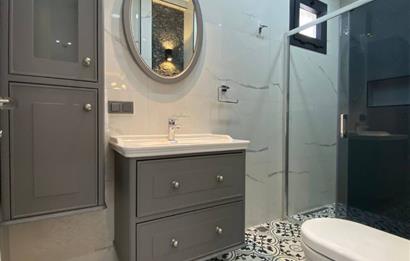 AKBÜKTE TAM MÜSTAKİL FULL EŞYALI 4+1 HAVUZLU VİLLA