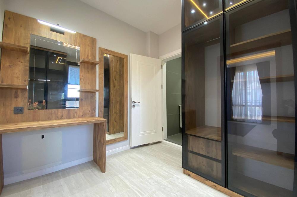 AKBÜKTE TAM MÜSTAKİL FULL EŞYALI 4+1 HAVUZLU VİLLA