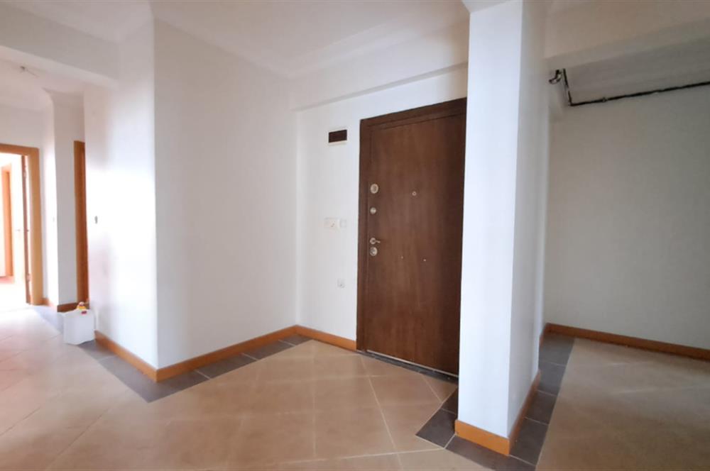 BÜYÜKÇEKMECE PINARTEPEDE ÇOK GENİŞ 3+1 DENİZ MANZARALI SATILIK