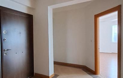 BÜYÜKÇEKMECE PINARTEPEDE ÇOK GENİŞ 3+1 DENİZ MANZARALI SATILIK