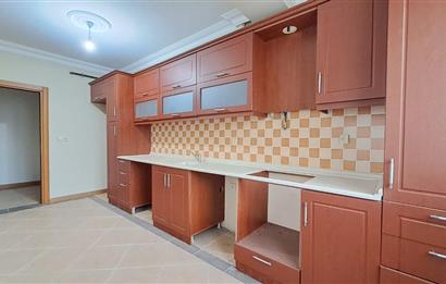 BÜYÜKÇEKMECE PINARTEPEDE ÇOK GENİŞ 3+1 DENİZ MANZARALI SATILIK