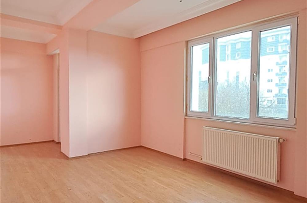 BÜYÜKÇEKMECE PINARTEPEDE ÇOK GENİŞ 3+1 DENİZ MANZARALI SATILIK