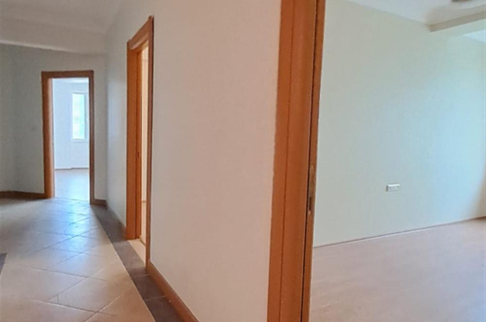 BÜYÜKÇEKMECE PINARTEPEDE ÇOK GENİŞ 3+1 DENİZ MANZARALI SATILIK