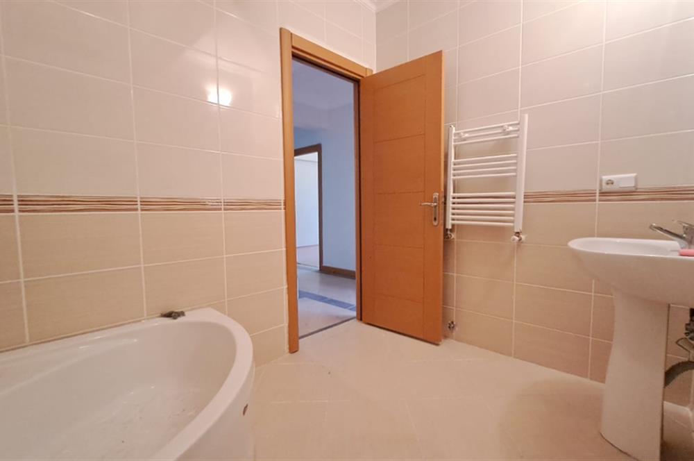 BÜYÜKÇEKMECE PINARTEPEDE ÇOK GENİŞ 3+1 DENİZ MANZARALI SATILIK