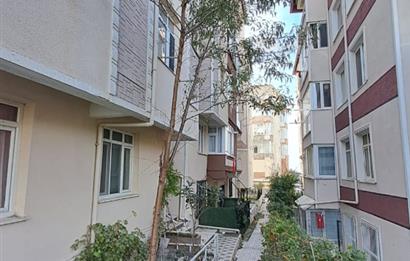 SELİMPAŞADA DENİZE SIFIR SİTEDE 2+1 SATILIK ARA KAT DAİRE