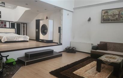 Şirinköy Sitesinde 5+1 Sauna ve Kış Bahçeli Lüx triplex villa 