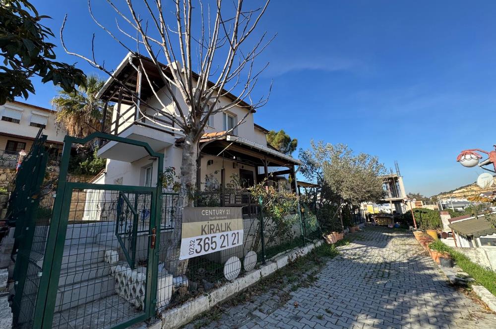 Aliağa Çakmaklı'da Site İçerisinde Kiralık 2+1 Müstakil Ev