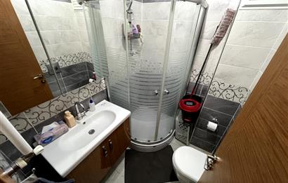 Kağıthane Çeliktepe satılık kapalı mutfaklı geniş 1+1 daire