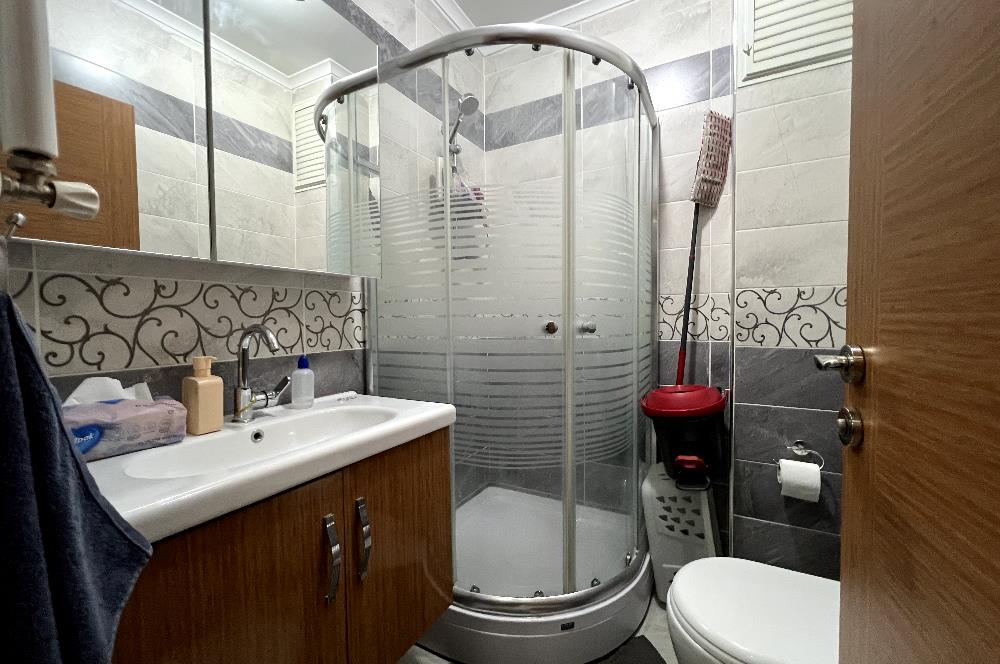 Kağıthane Çeliktepe satılık kapalı mutfaklı geniş 1+1 daire