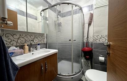 Kağıthane Çeliktepe satılık kapalı mutfaklı geniş 1+1 daire