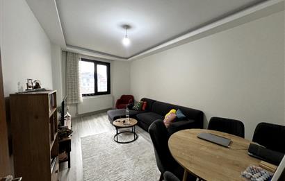 Kağıthane Çeliktepe satılık kapalı mutfaklı geniş 1+1 daire