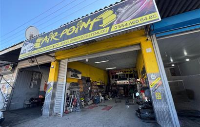 Akhisar  Sanayi Sitesi'nde Batar katlı Satılık Dükkan