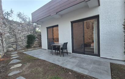 Bodrum Gündoğan Küçükbük'te Satılık 2+1 Bahçe Katı Daire